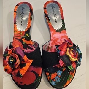 Beverly Feldman Women's Vibrant Floral Sandals - Black and Multicolor 8.5